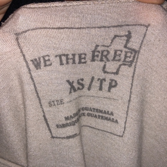 Free People White and beige short sleeve shirt - Picture 3 of 3